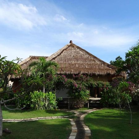 Sunia Loka Bungalows & Dive Center Pemuteran  Ngoại thất bức ảnh