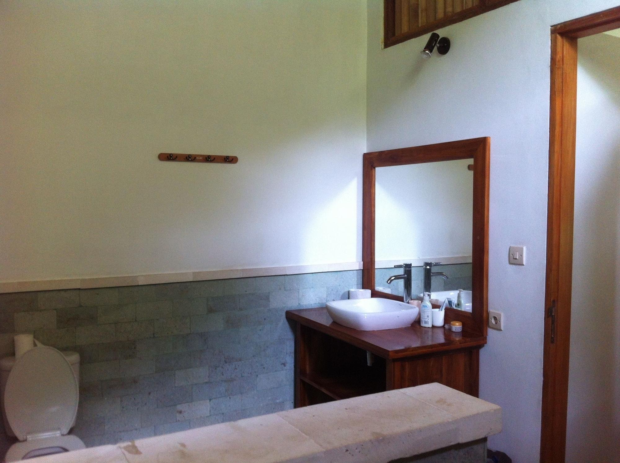 Sunia Loka Bungalows & Dive Center Pemuteran  Ngoại thất bức ảnh