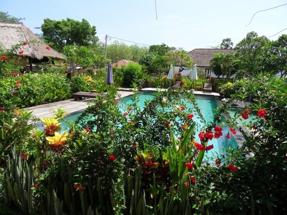 Sunia Loka Bungalows & Dive Center Pemuteran  Ngoại thất bức ảnh