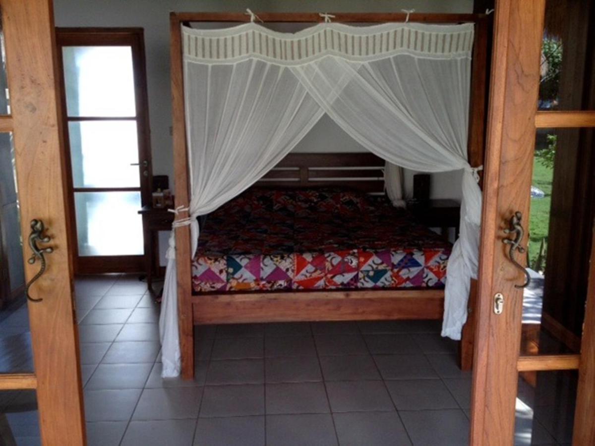 Sunia Loka Bungalows & Dive Center Pemuteran  Phòng bức ảnh
